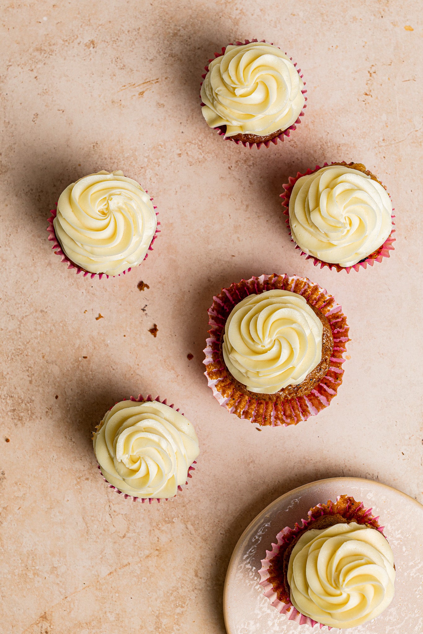 Lemon & Poppy Seed Cupcake / Gluten-Free  / Box of 6