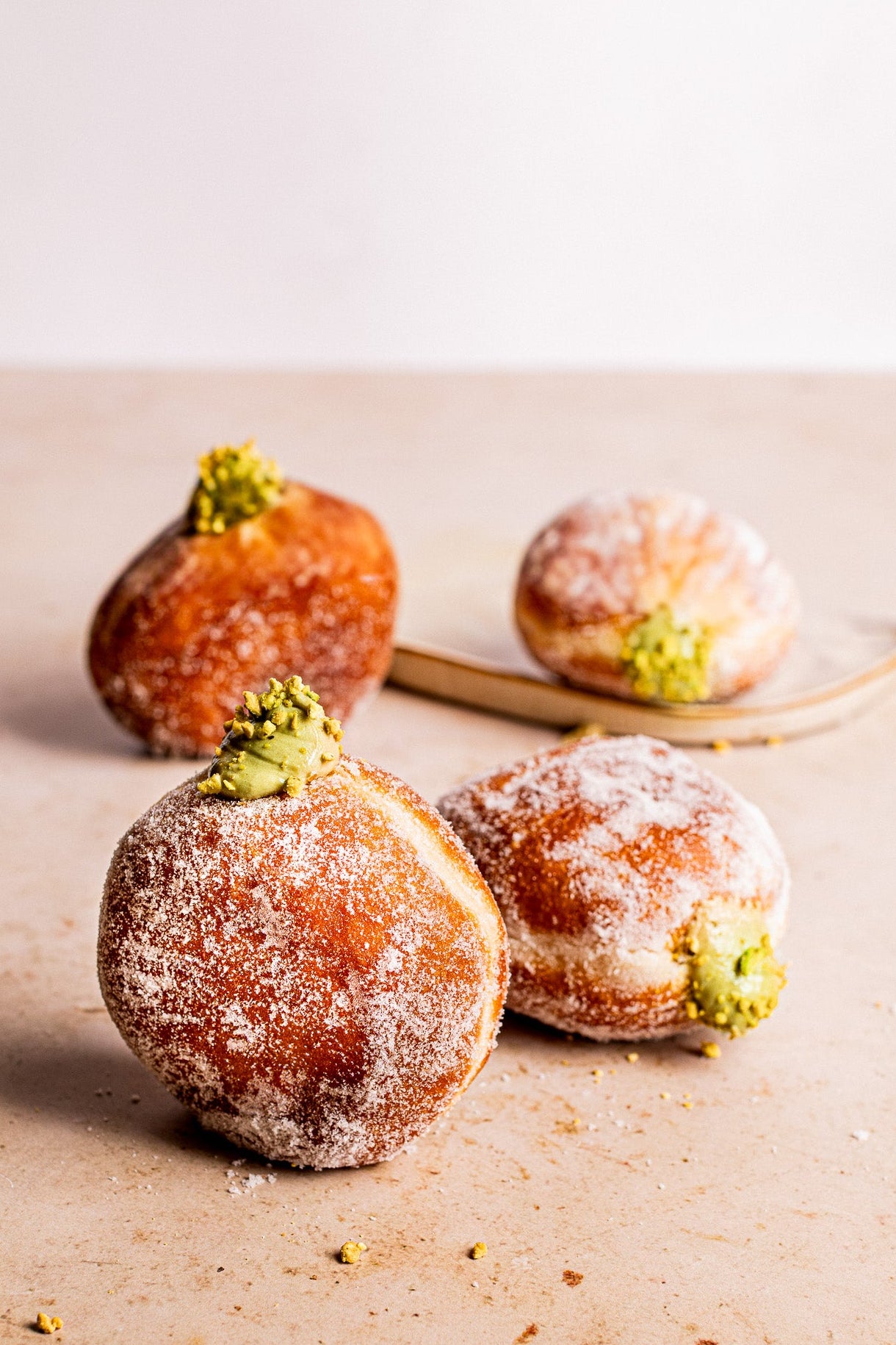 Pistachio Doughnuts / Box of 5