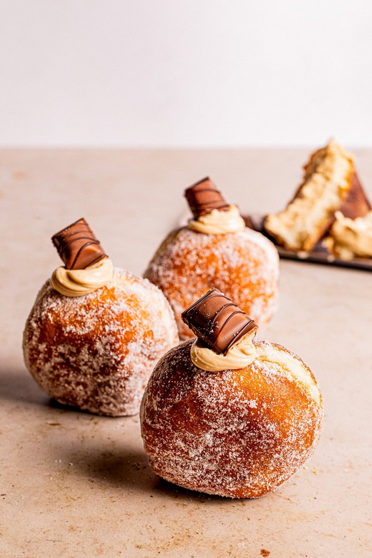 Kinder Bueno Doughnut / Box of 5