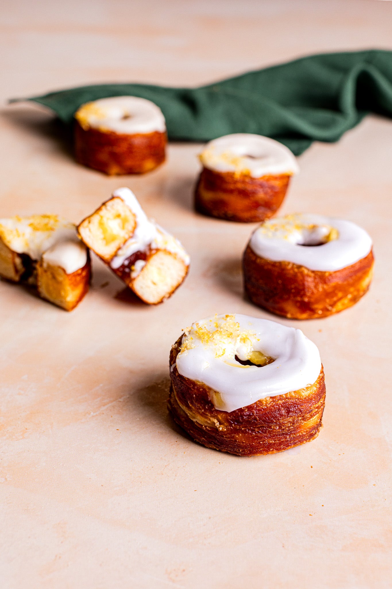Mini Lemon Drizzle Crodoughs / Box of 9
