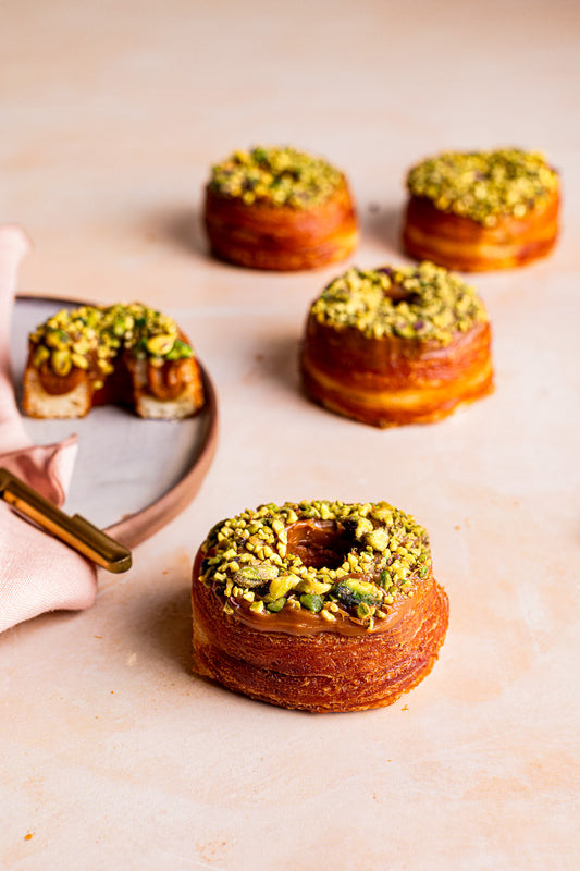 Mini Salted Caramel & Pistachio Crodoughs / Box of 9