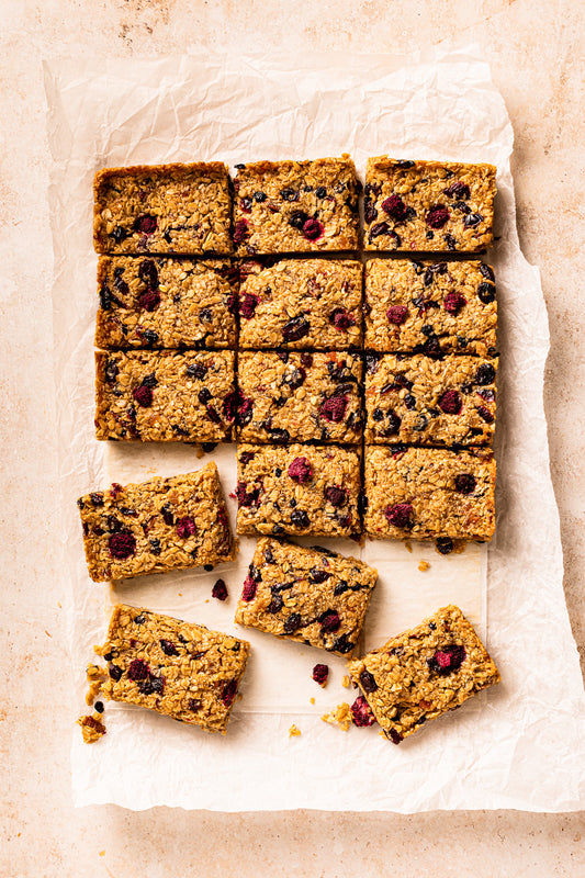 Frozen Vegan Trailmix Flapjack Tray (Cut)